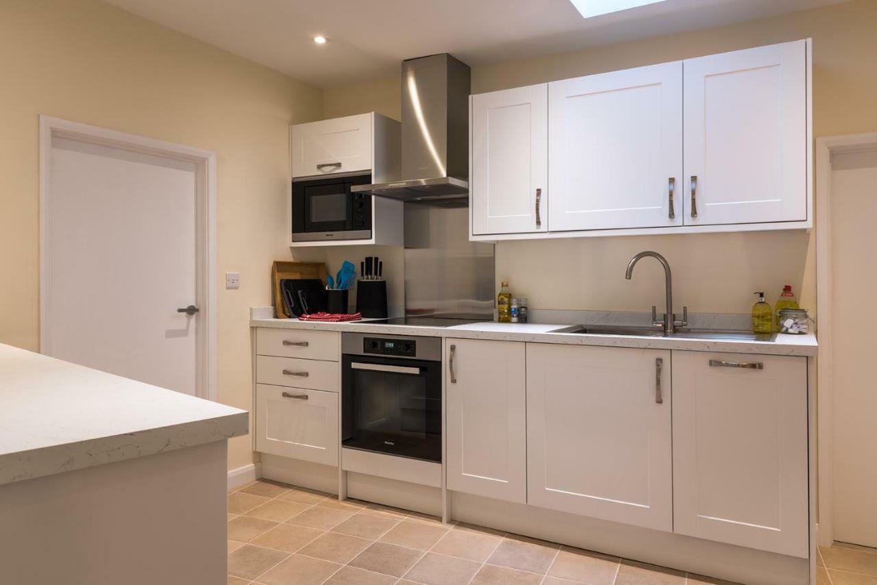 Appartamento Luxury 3 Bed Flat In The Centre Of Woodstock Esterno foto