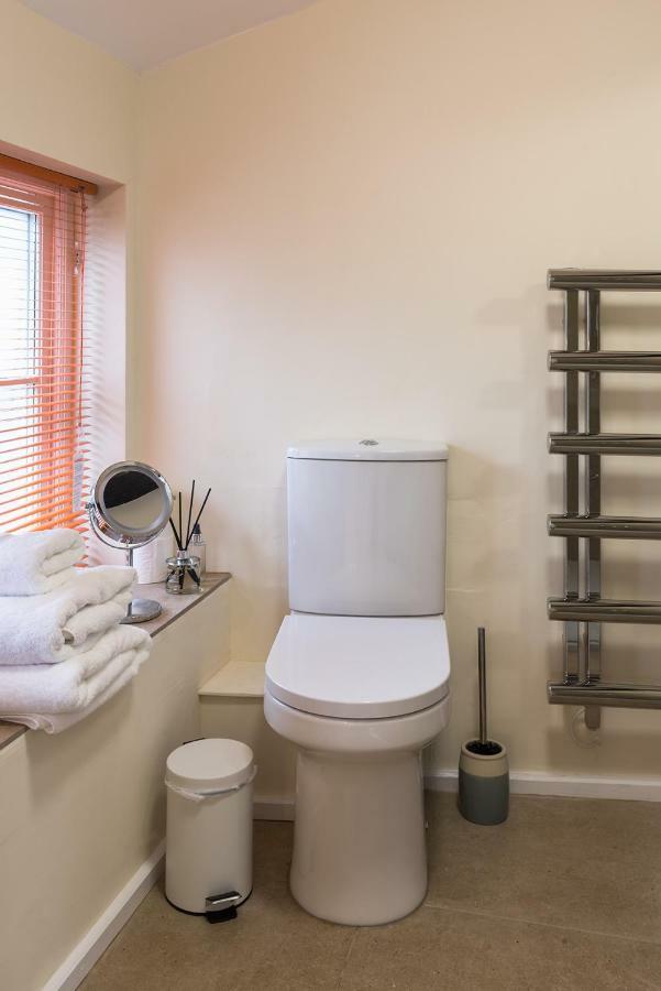 Appartamento Luxury 3 Bed Flat In The Centre Of Woodstock Esterno foto